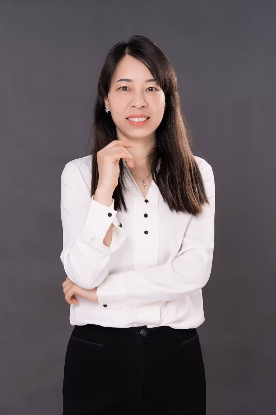 李艳华.jpg